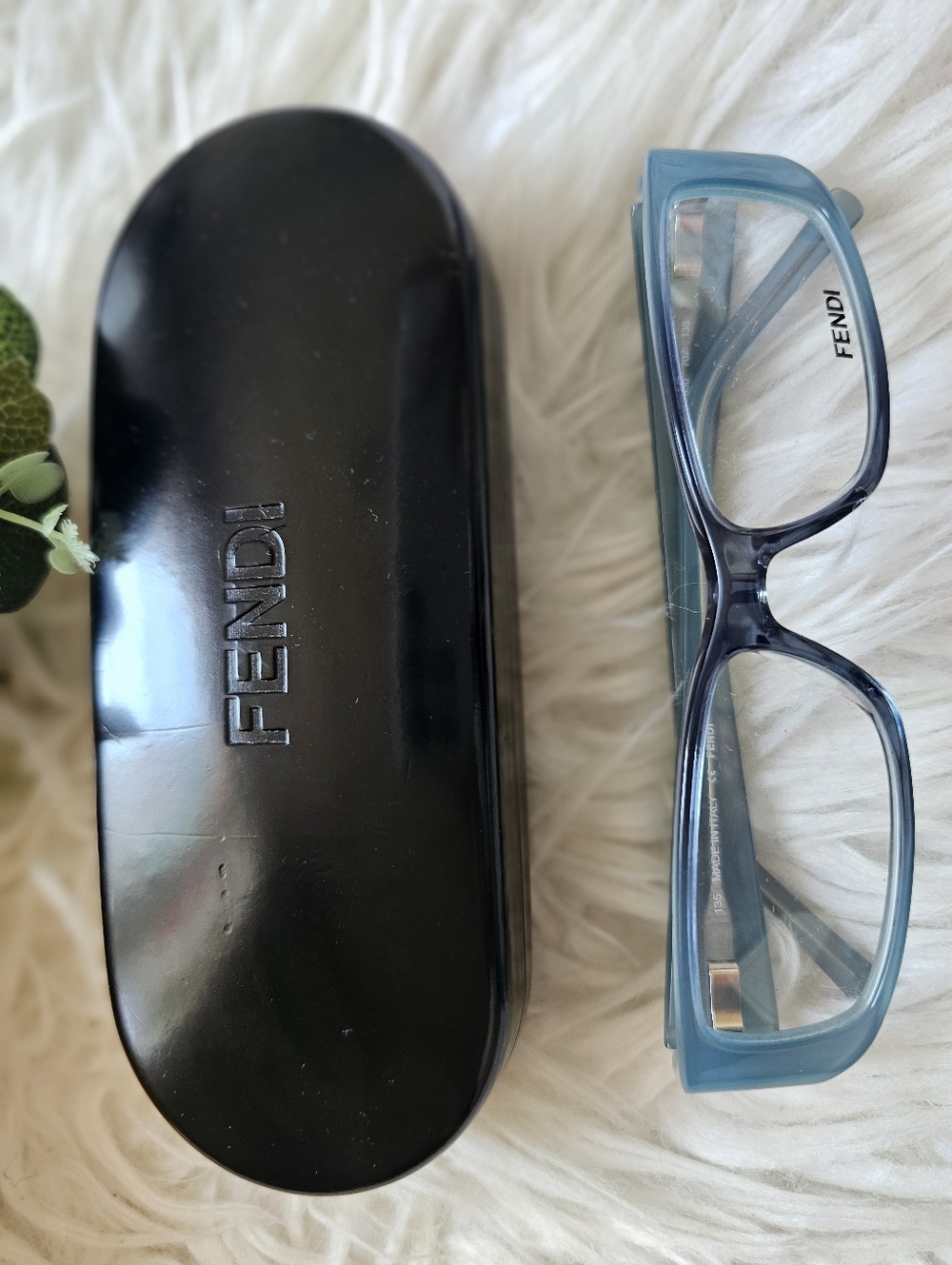 Fendi Sunglasses in Blue Frame: F830 707 135 - Picture 4 of 14